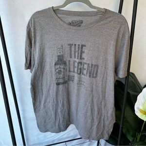 Old Navy Collectabilities Jim Bean “The Legend” Graphic Tee / Size XL